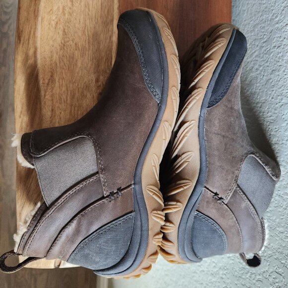 Women's Patagonia Jacote Pull-On Ankle Booties - Velvet Brown - Size 9.5 - NWOT - Picture 3 of 9